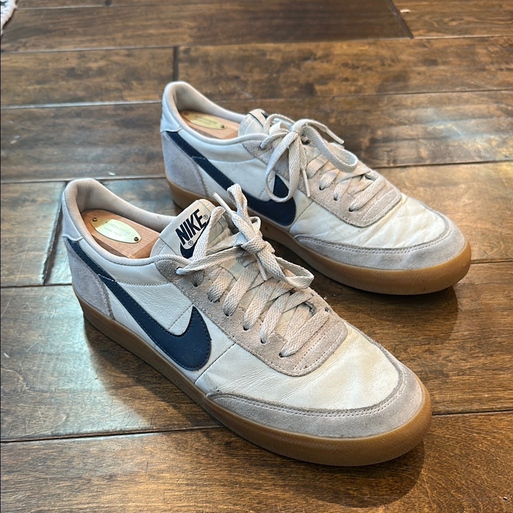 Nike Men's White and Blue Sneakers